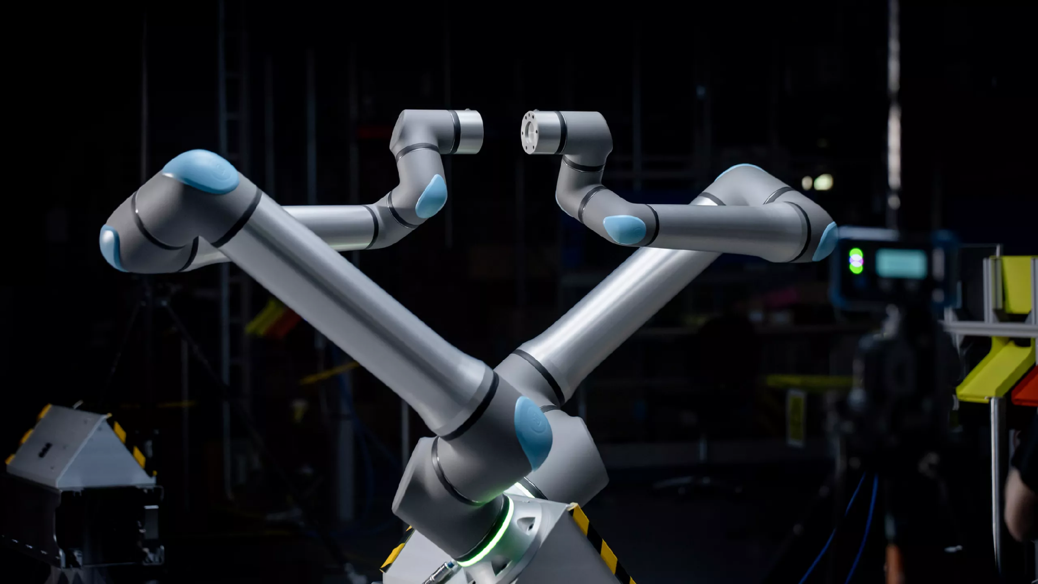 Universal Robots Responds to Demand By Doubling Production – Metrology ...