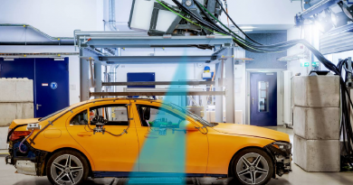 Mercedes-Benz Becomes First Manufacturer To X-ray Vehicle Crash Test