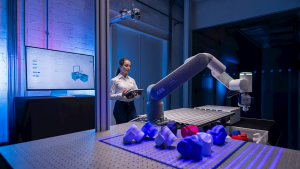 ABB Robotics Launches OmniCore EyeMotion for Vision-Powered Autonomy