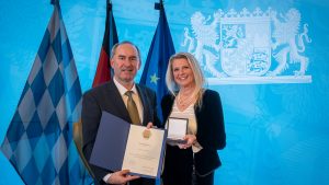 Metrology Leadership Honored: Dr. Heike Wenzel Awarded Bavarian State Medal