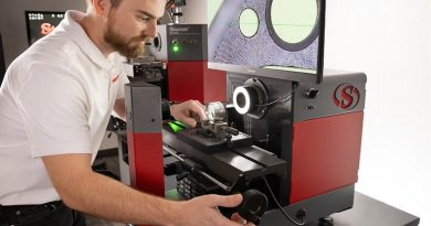 Starrett Unveils Next-Generation Digital Comparator for Precision Manufacturing