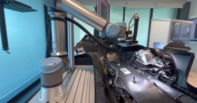 AI-Powered Robots Bring Automated Defect Removal to Auto Manufacturing